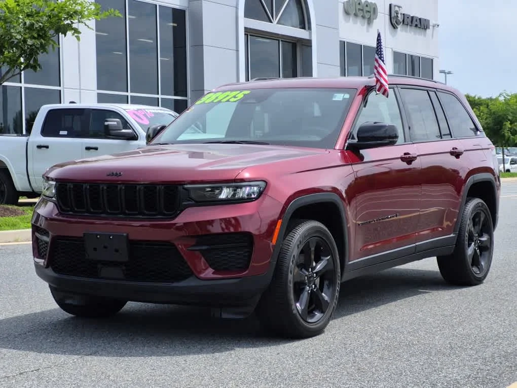 2023 Jeep Grand Cherokee Altitude