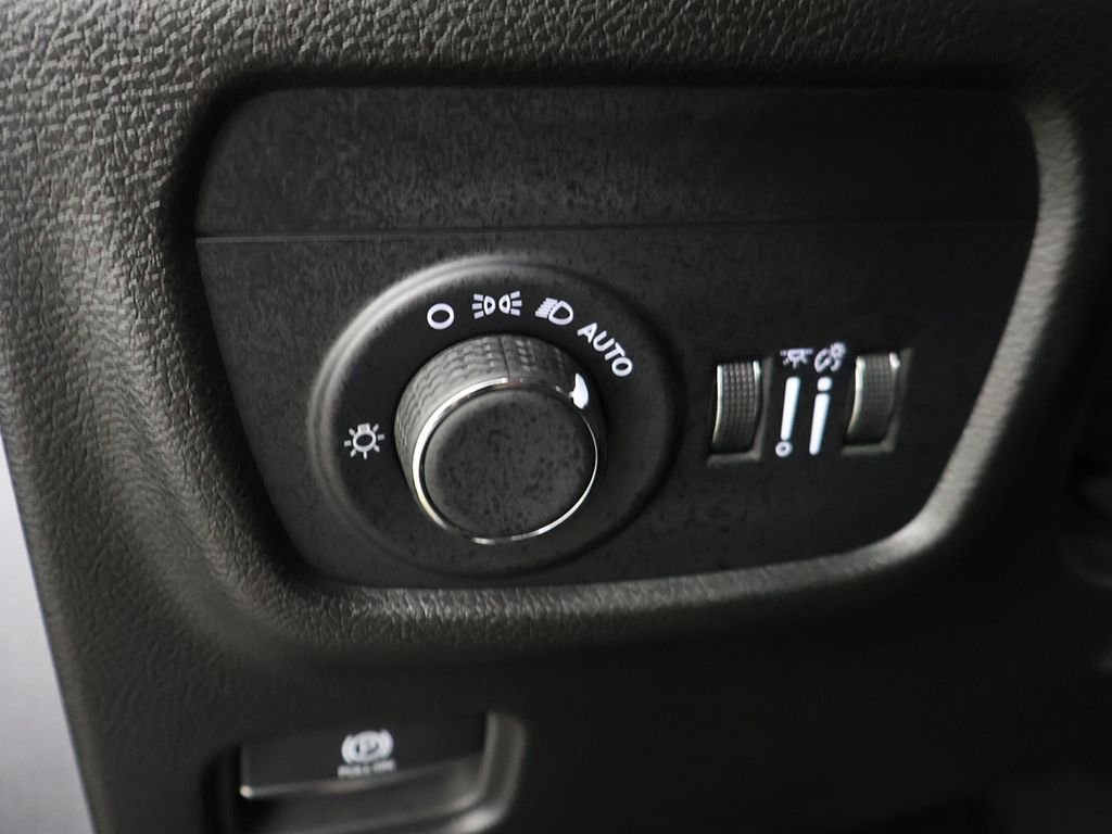 Used 2024 Gray Jeep Altitude X image 36