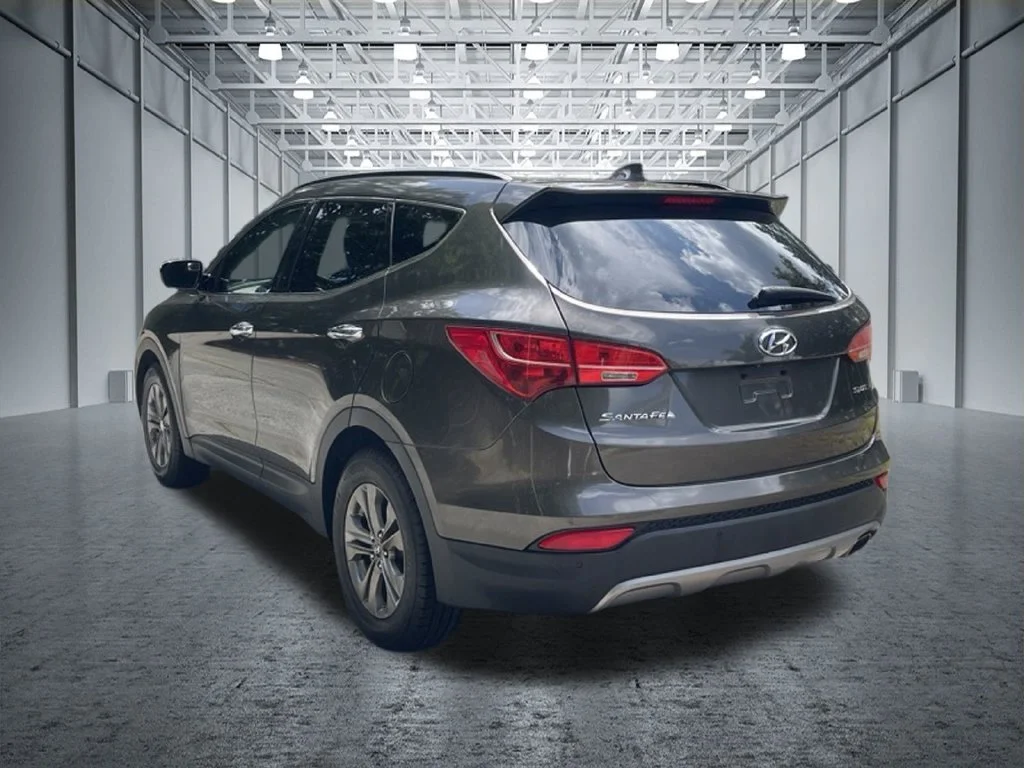 Used 2014 Brown Hyundai Base image 3