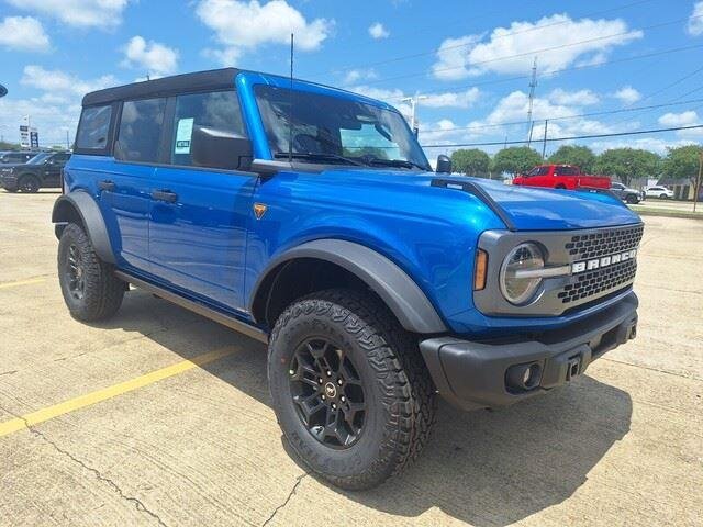 New 2026 Velocity Blue Metallic Ford Badlands® image 7