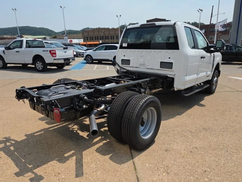 New 2026 White Ford XL image 7