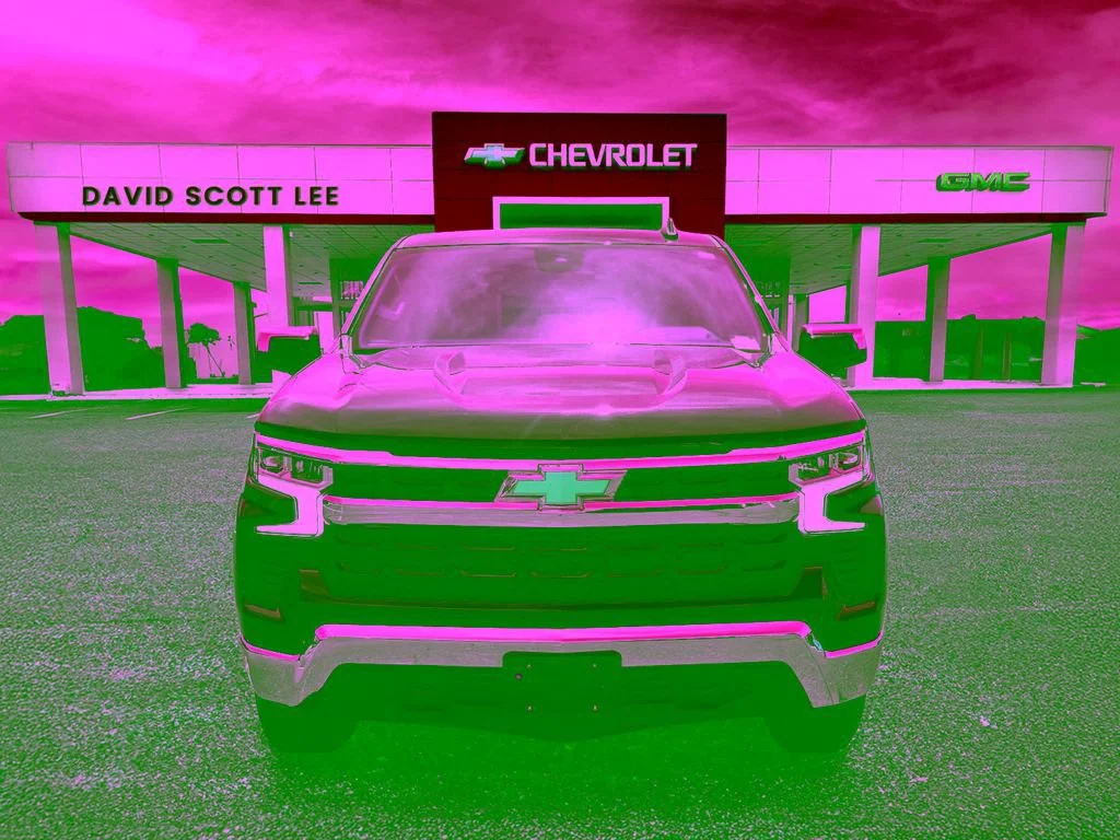 Used 2025 Cypress Gray Chevrolet LT image 2