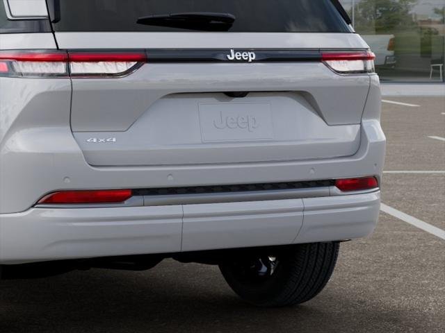 New 2026 Bright White Clear-Coat Exterior Paint Jeep Limited image 13