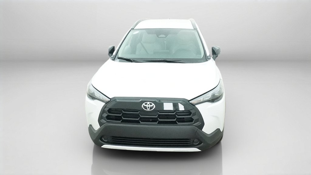 New 2026 Wind Chill Pearl Toyota LE image 16
