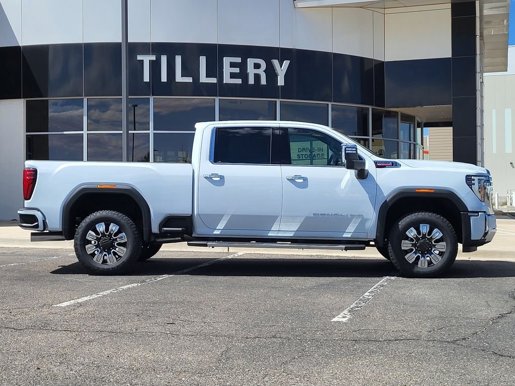 2026 GMC Sierra 4WD Crew Cab Standard Box Denali's photo