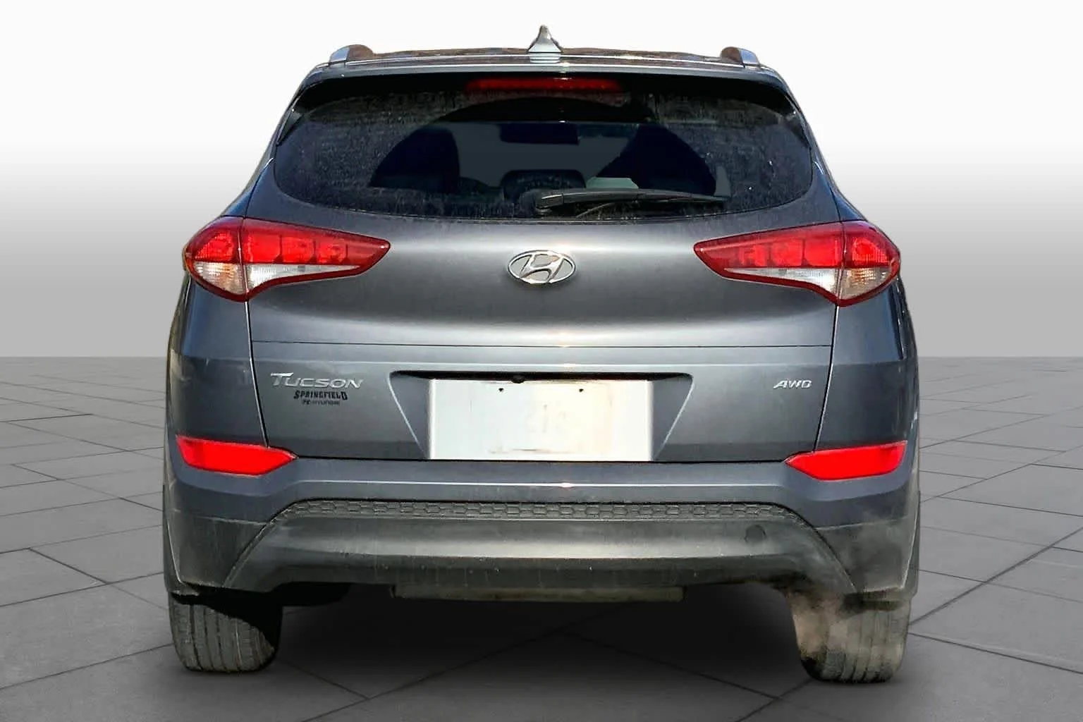 Used 2018 Coliseum Gray Hyundai SEL image 5