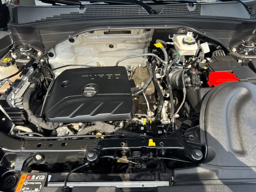 Used 2021 Mosaic Black Metallic Chevrolet LT image 30