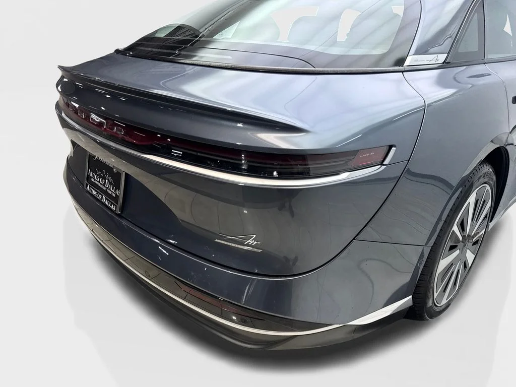 Used 2024 Gray Lucid Touring image 18