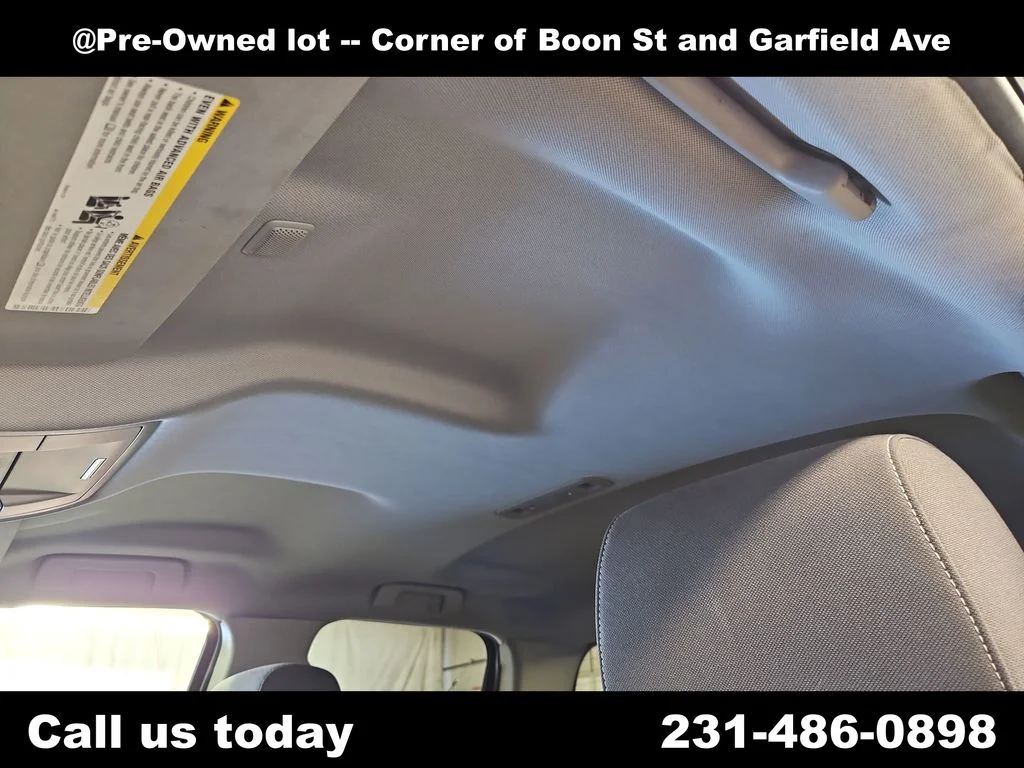 Used 2015 Blue Chevrolet LT image 13