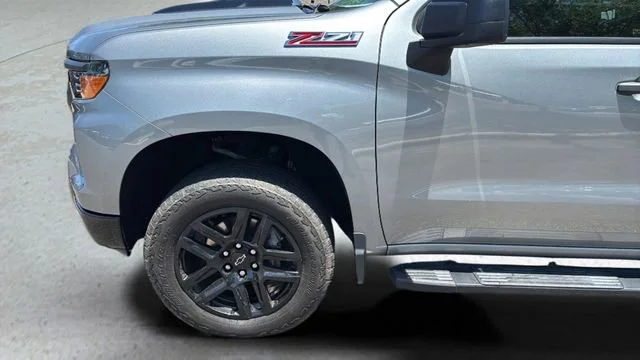 Used 2024 Sterling Gray Metallic Chevrolet Custom Trail Boss image 29