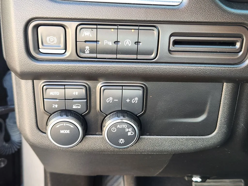 Used 2023 Sterling Gray Metallic Chevrolet LT image 12