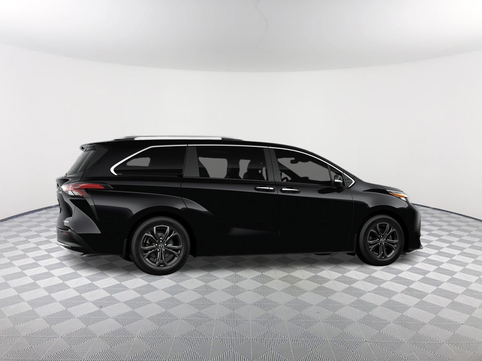 New 2026 Midnight Black Met Toyota Platinum image 11