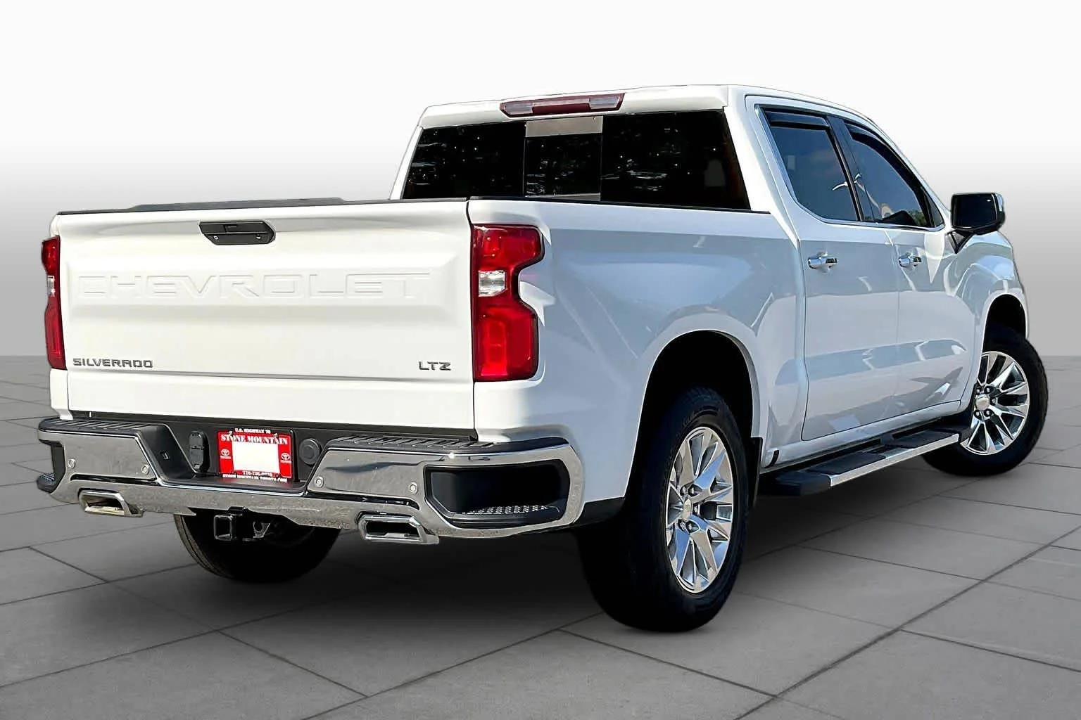 Used 2020 Summit White Chevrolet LTZ image 13
