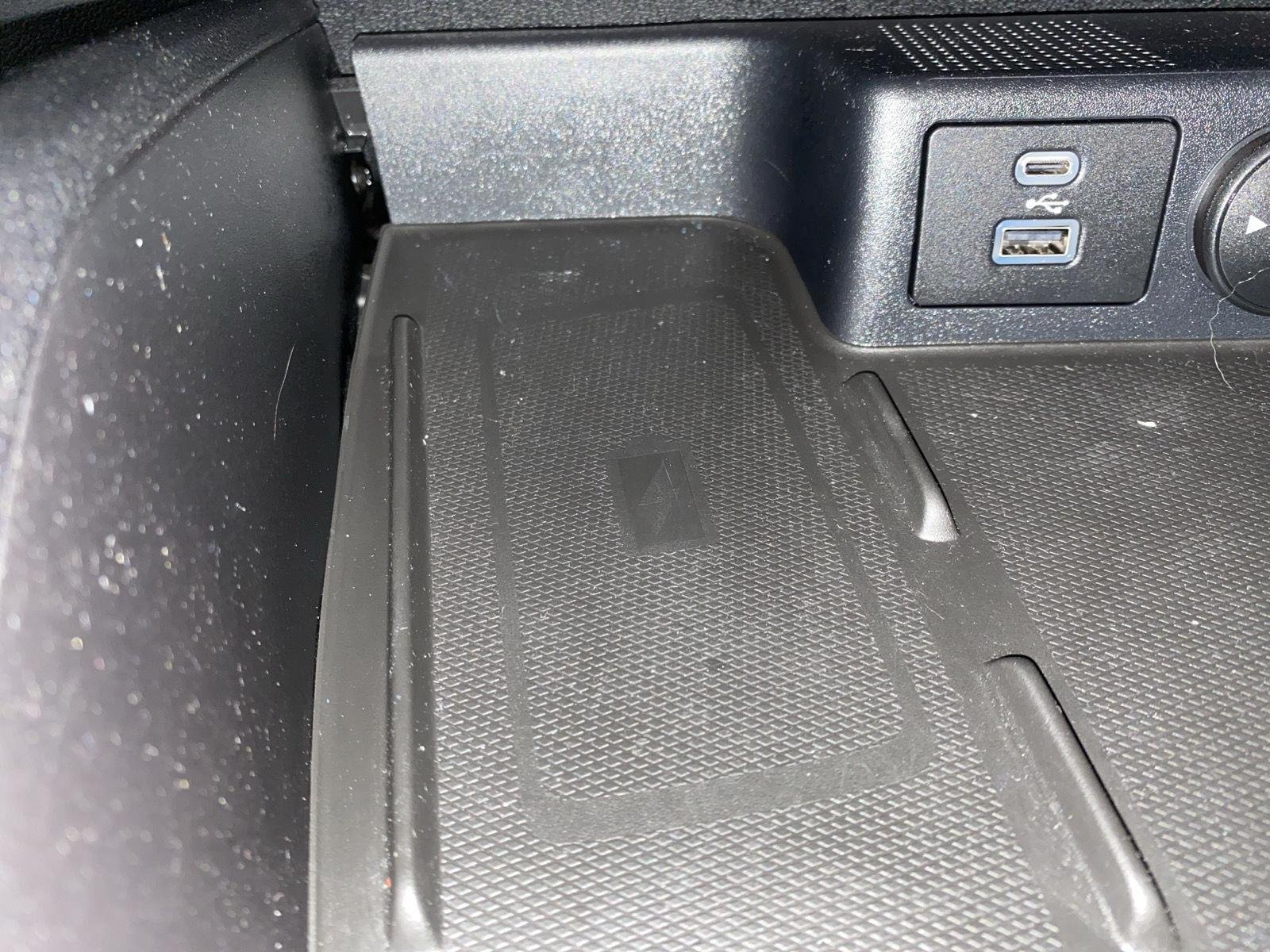 Used 2022 Carbonized Gray Ford SEL image 21