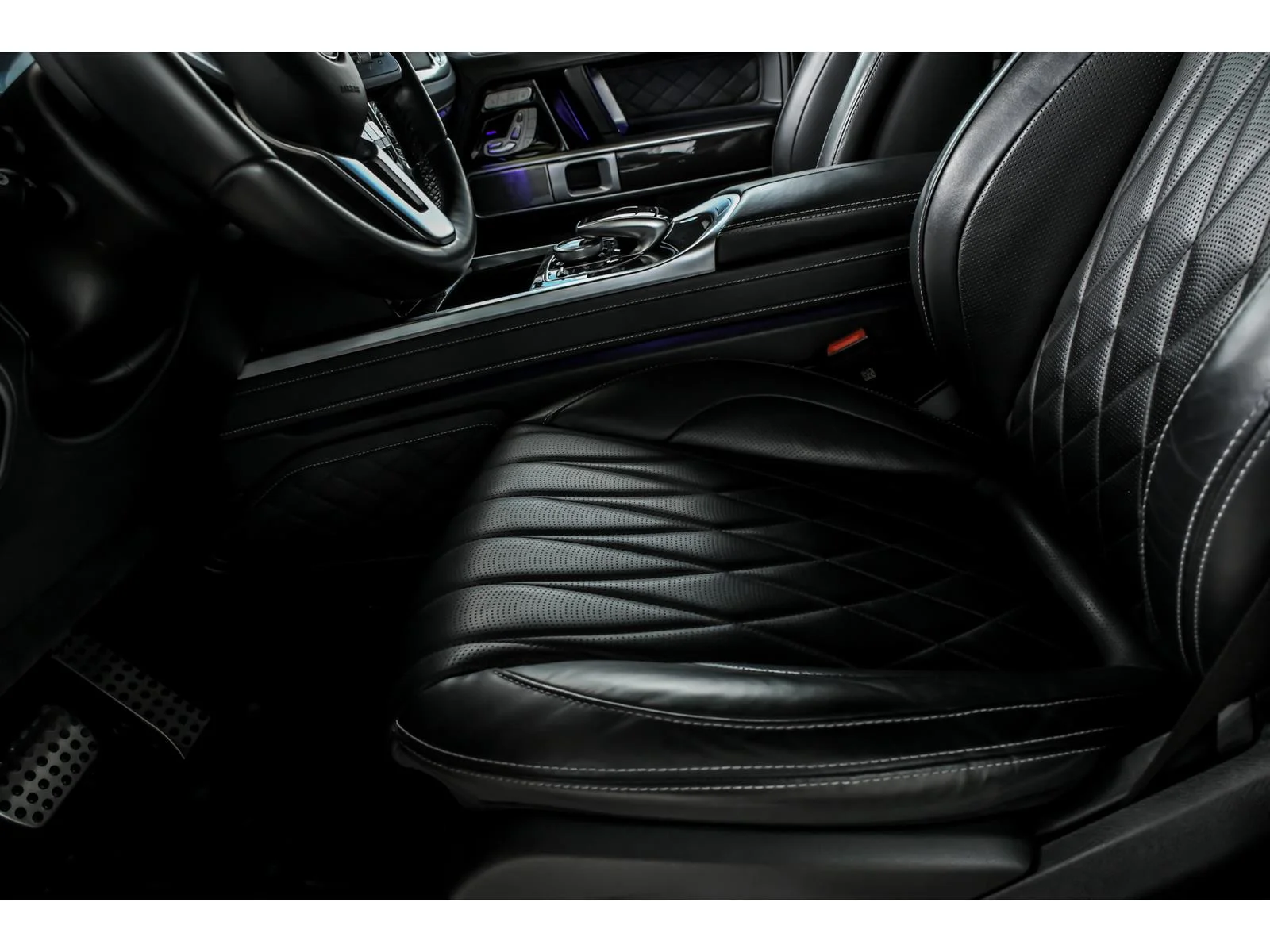 Used 2022 Black Mercedes-Benz G 550 image 11