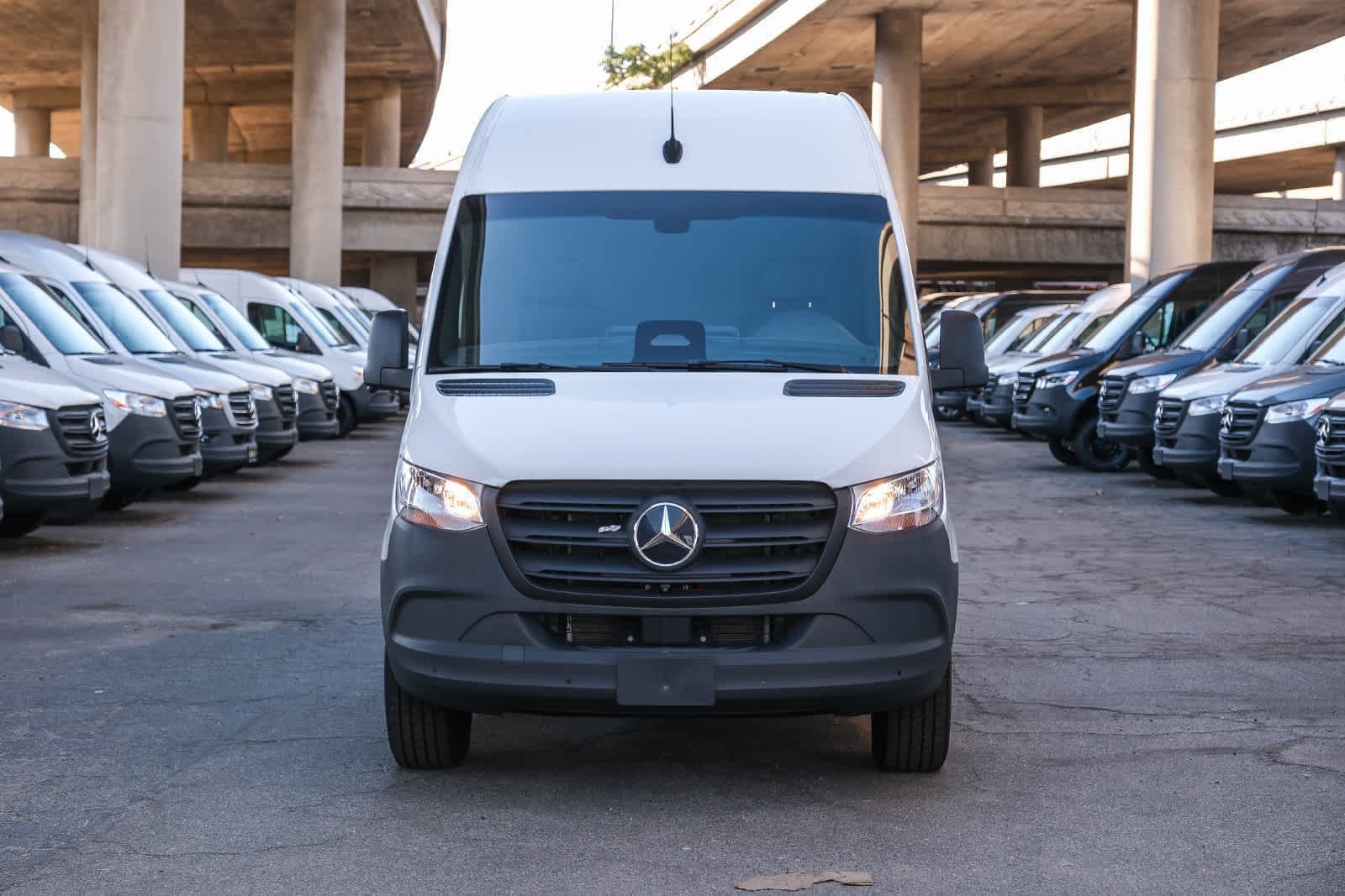 New 2025 Arctic White Mercedes-Benz Cargo 170 WB High Roof RWD Electric Motor image 2