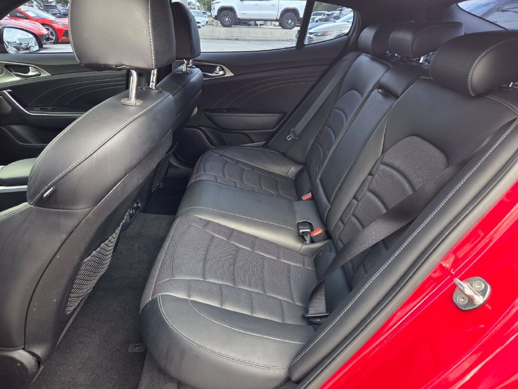 2022 Kia Stinger GT2 - Photo 7