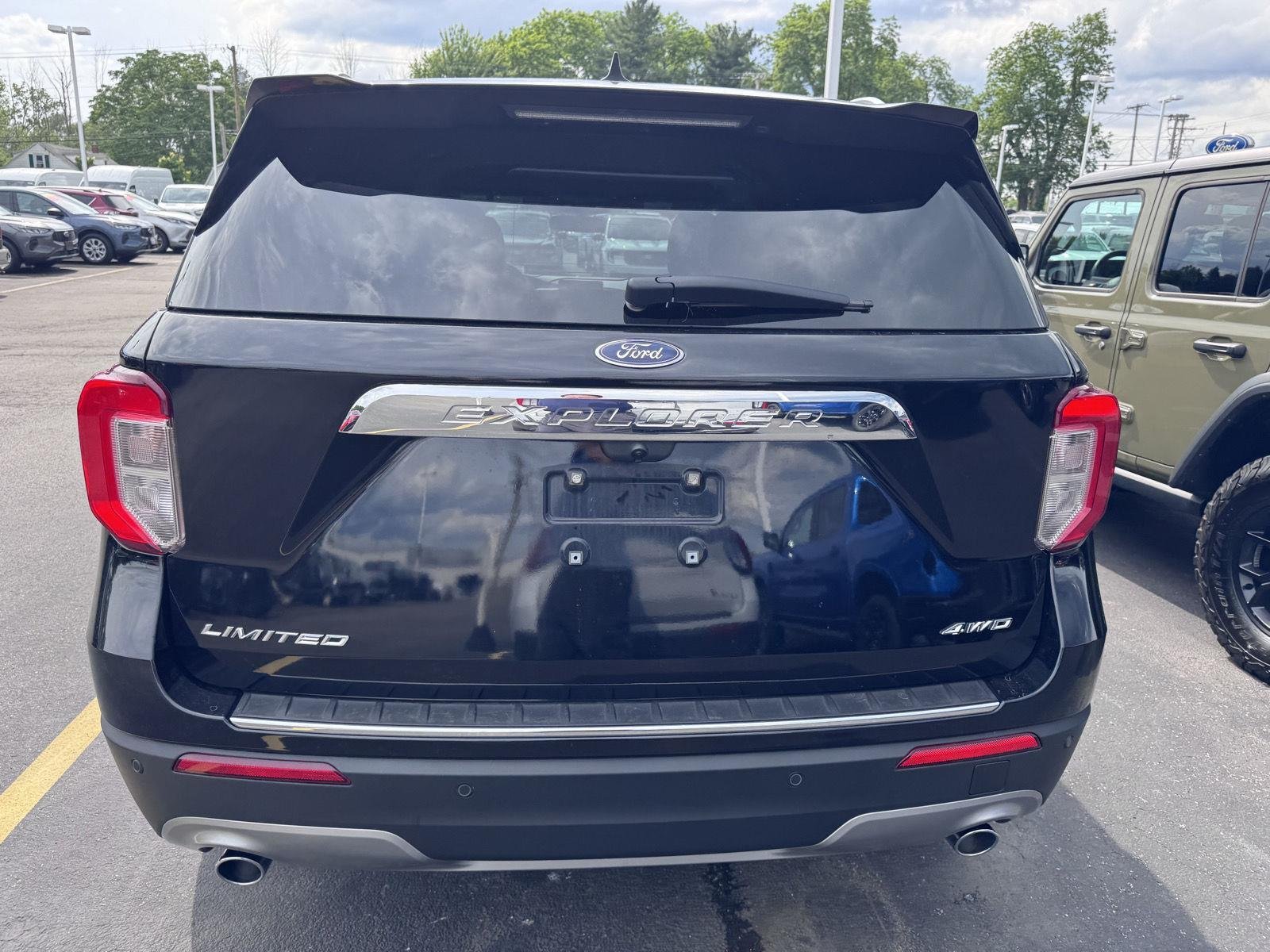 Used 2022 Agate Black Ford Limited image 5