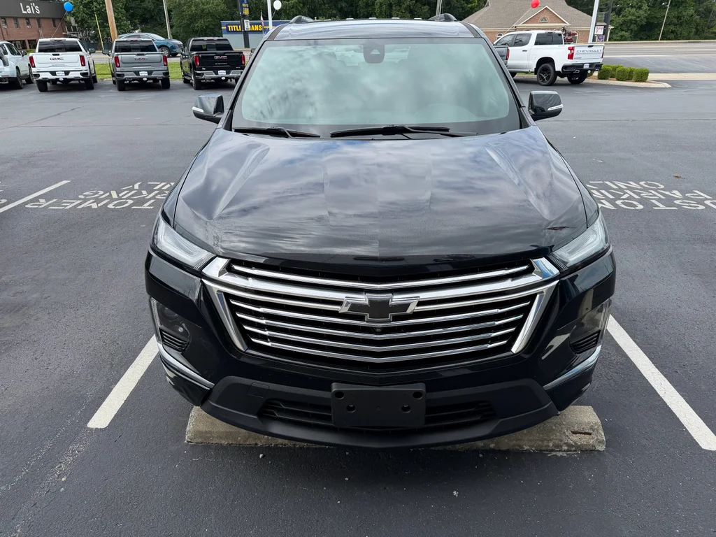Used 2023 Mosaic Black Metallic Chevrolet Premier image 10