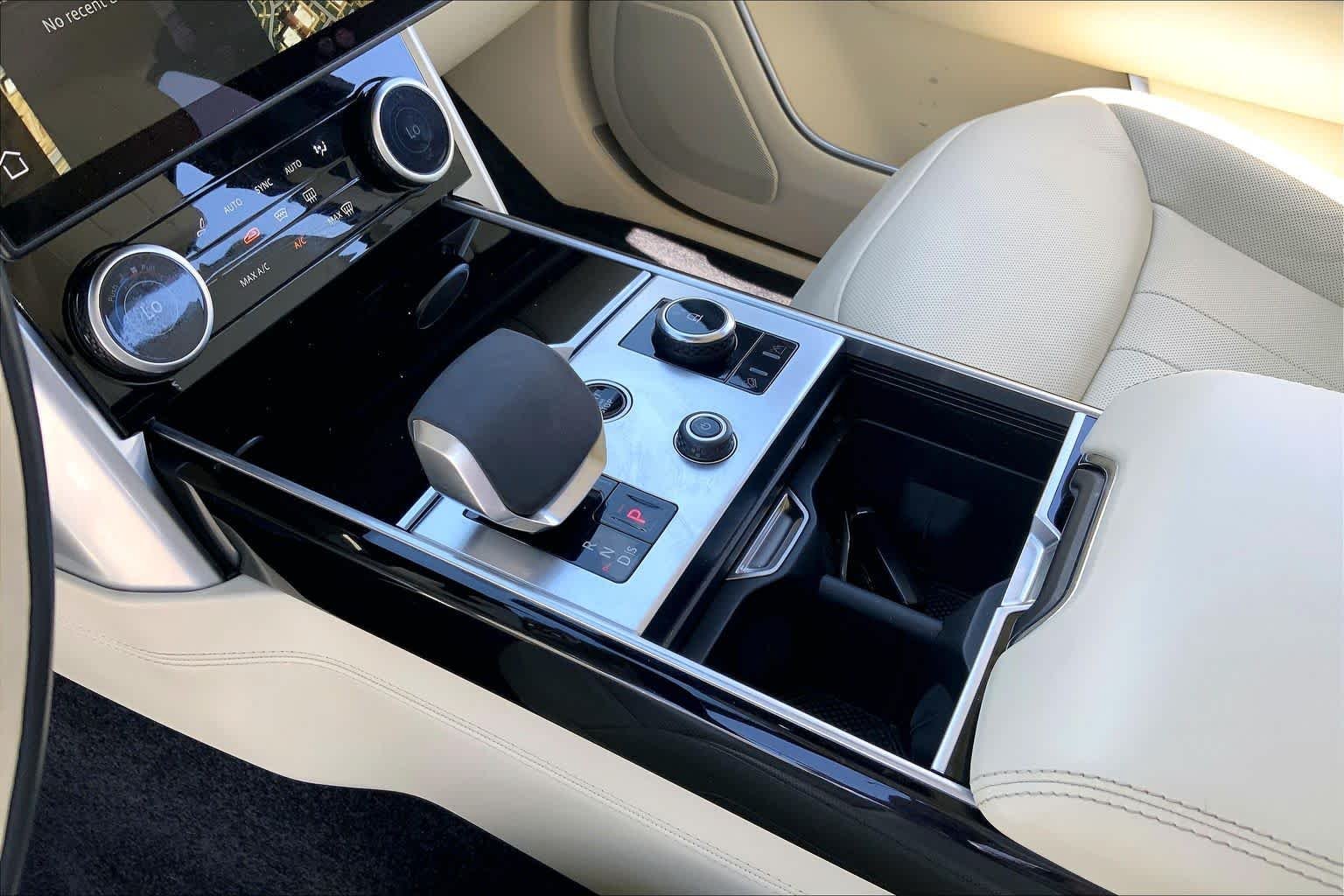 Used 2023 Ostuni Pearl White Land Rover Autobiography image 16