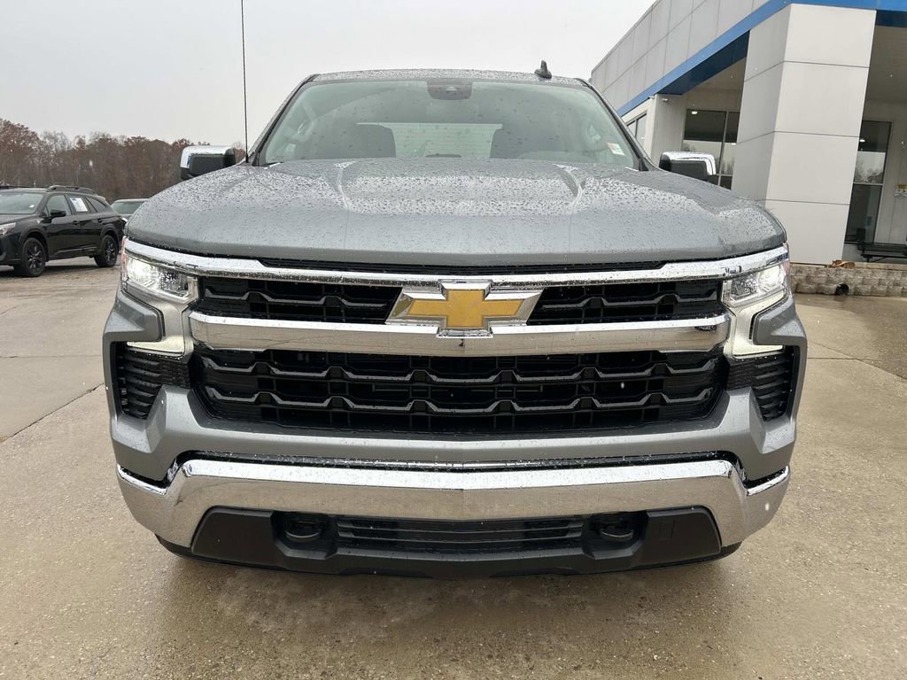 New 2026 Sterling Gray Metallic Chevrolet LT (2FL) image 9