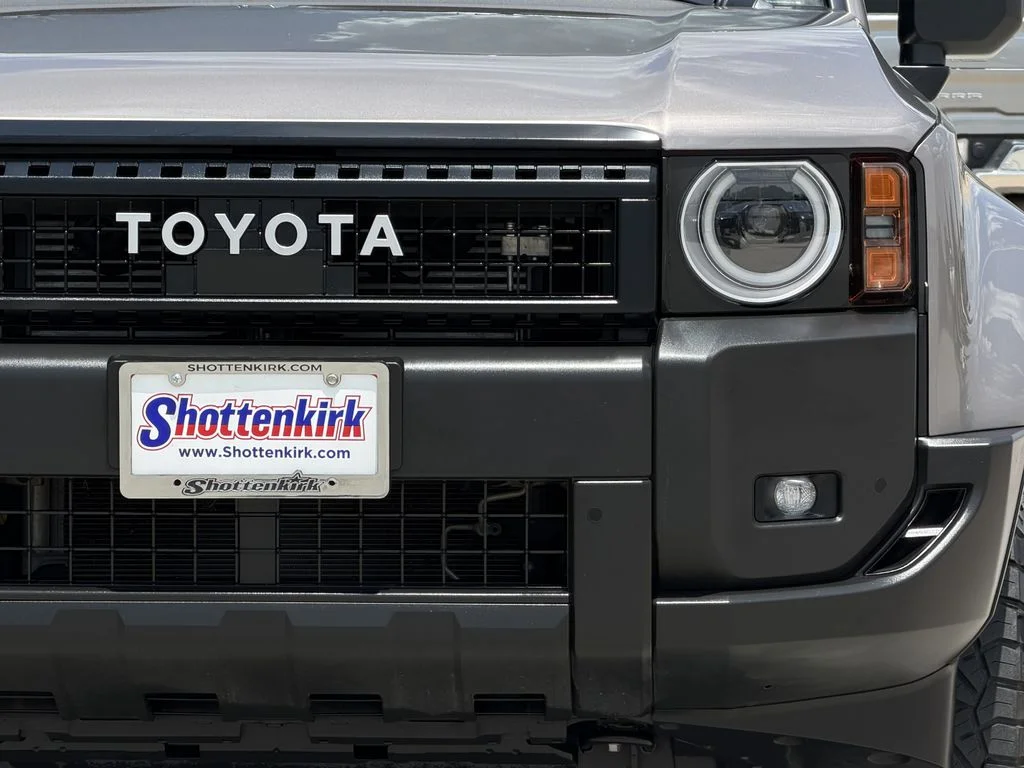 Used 2025 Gray Toyota 1958 image 8