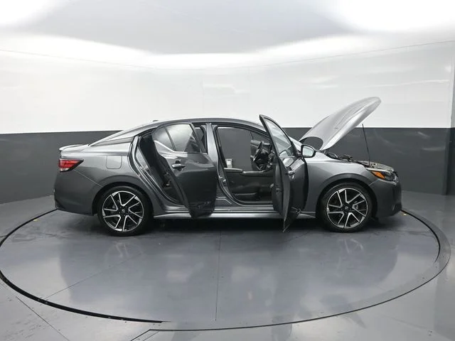 Used 2025 Gray Nissan SR image 46