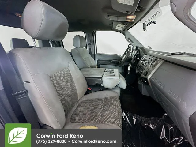 Used 2016 Oxford White Ford XLT image 24
