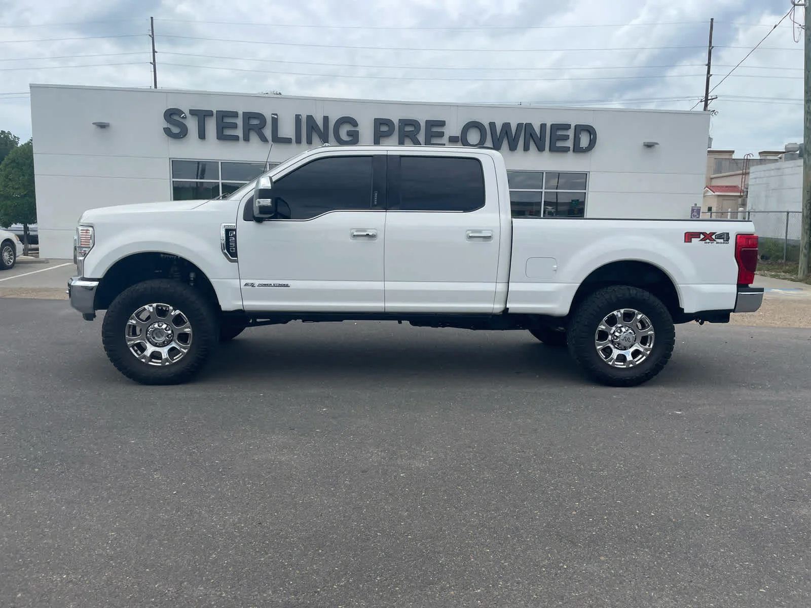 2022 Ford F-250 XL 4x4 Crew Cab 8' Box's photo