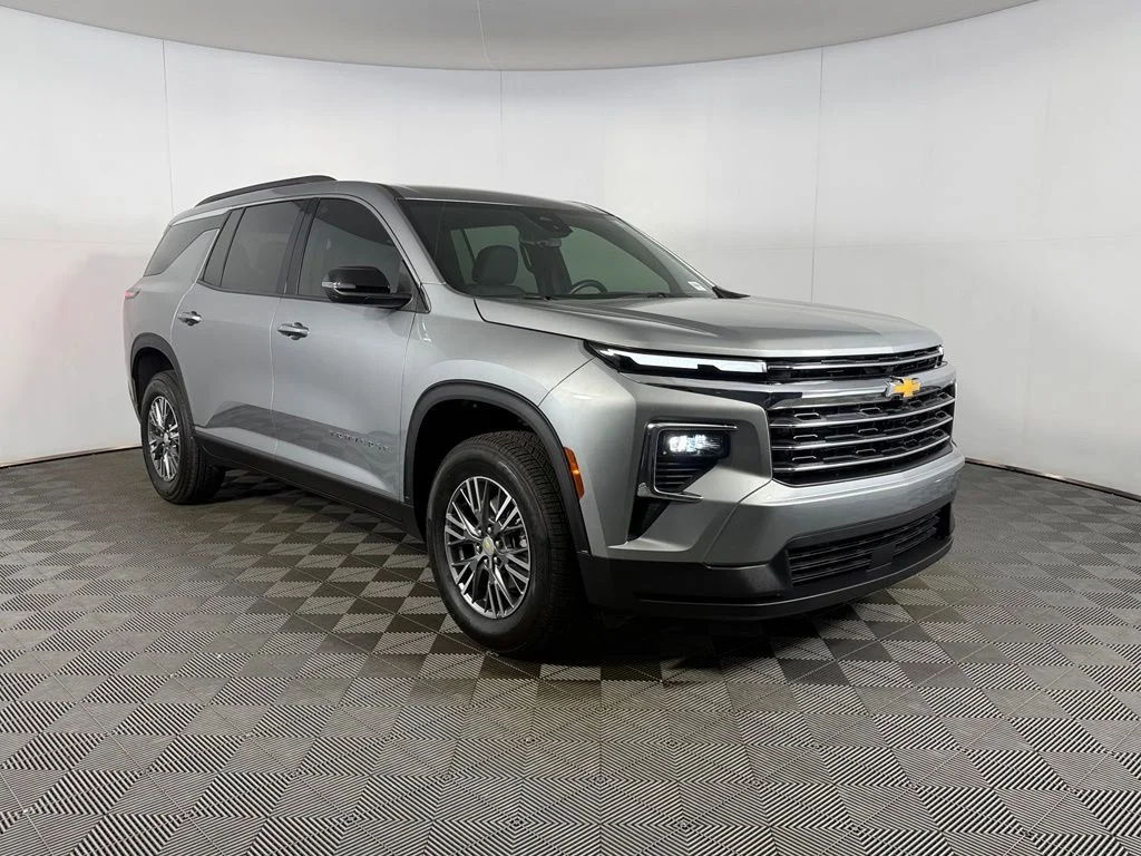 Certified Used 2025 Gray Chevrolet LT image 4