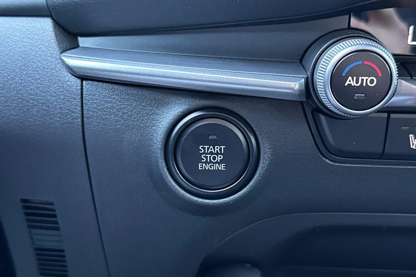 New 2026 Snowflake White Pearl Mica Mazda 2.5 S Preferred image 24