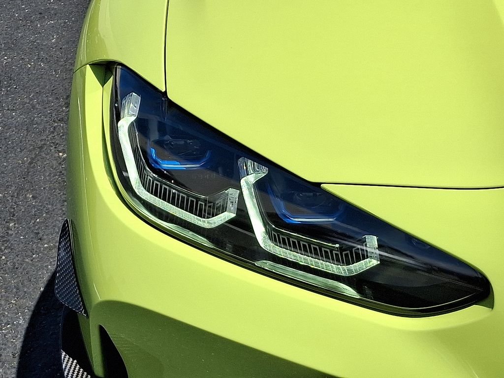 Used 2024 Sao Paulo Yellow BMW Competition image 9