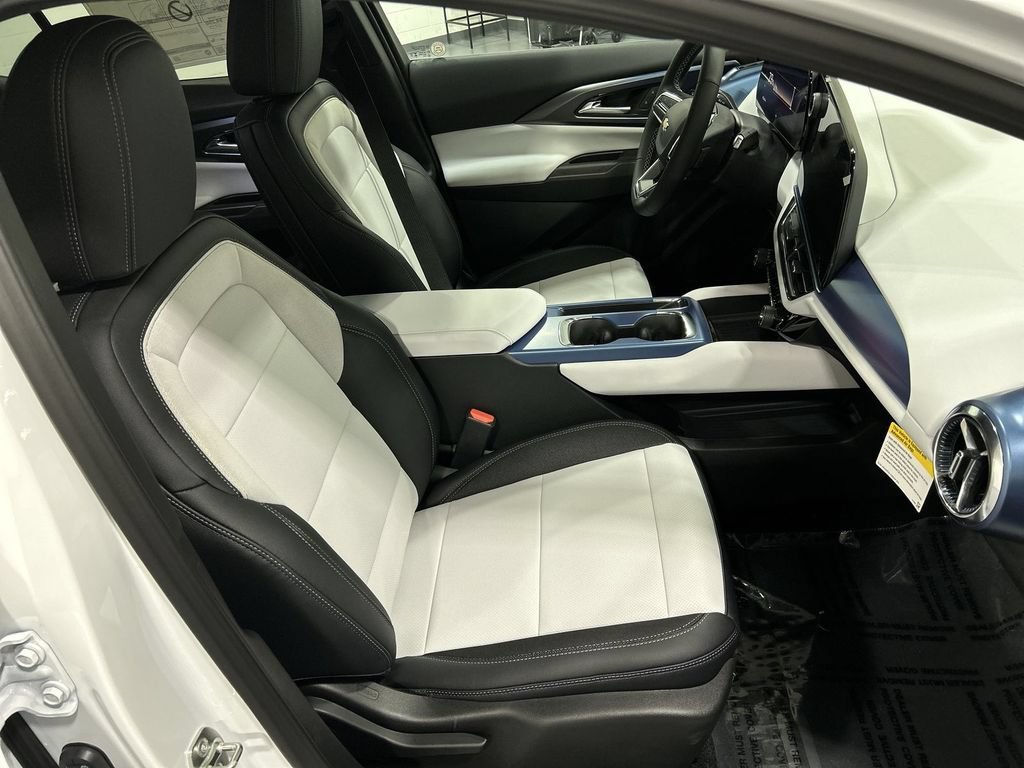 2026 Chevrolet Equinox EV 2LT - Photo 25