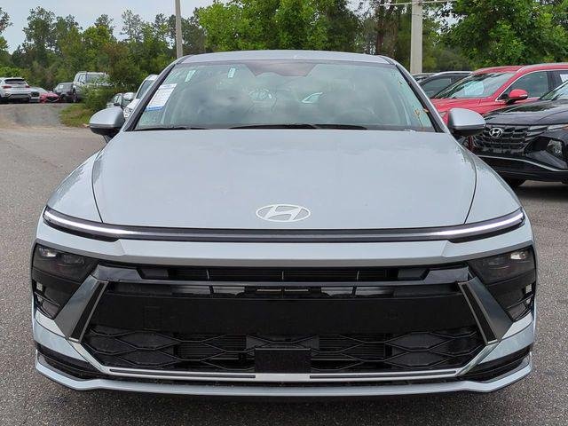 New 2026 Silver Hyundai SEL Sport image 9
