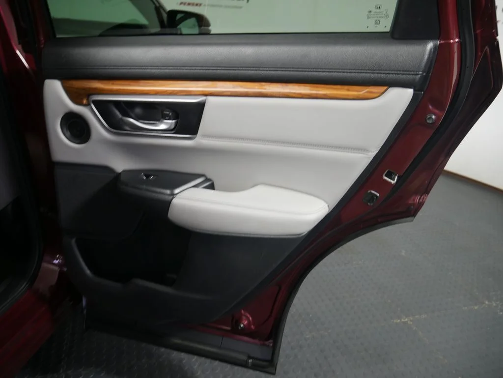 2019 Honda CR-V Touring - Photo 7