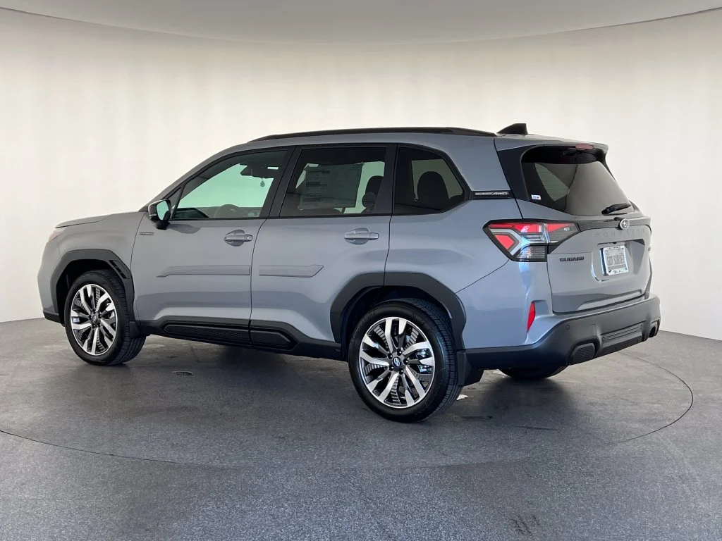 New 2026 RIVER ROCK PEARL Subaru Touring Hybrid image 7