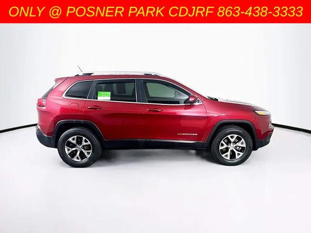 Used 2014 Red Jeep Latitude image 8