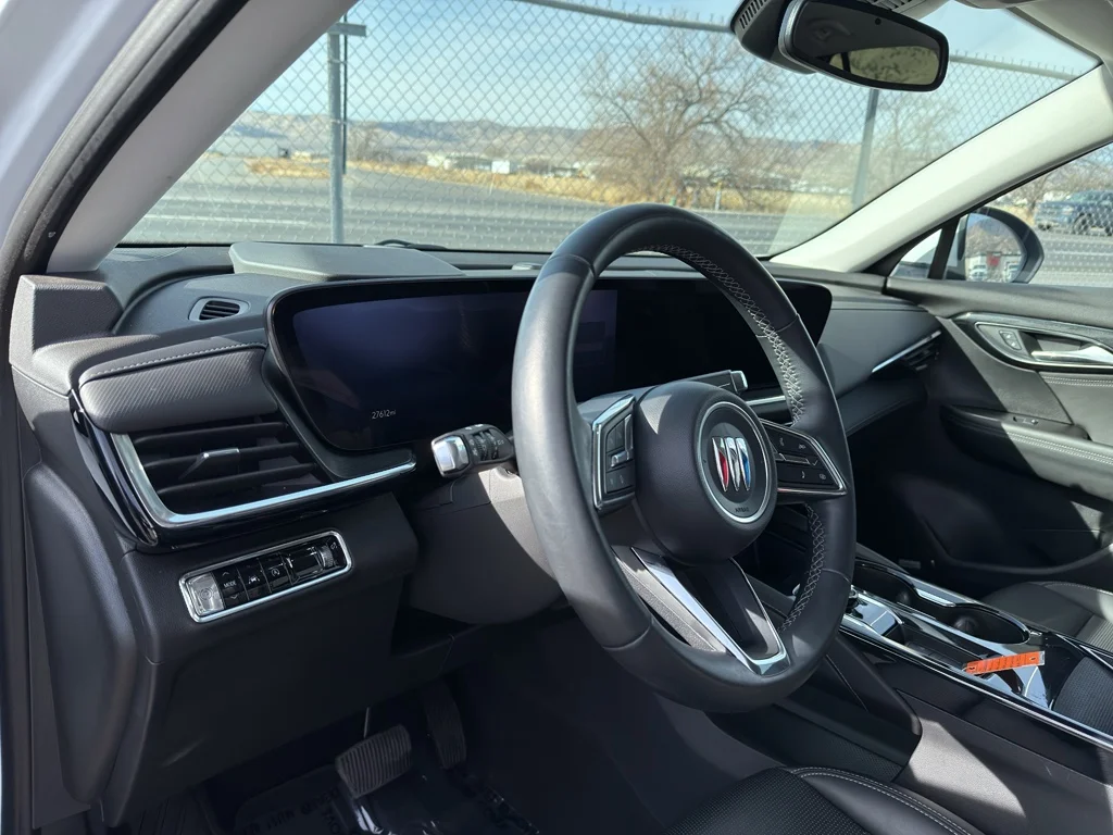 Used 2024 Summit White Buick Preferred image 11