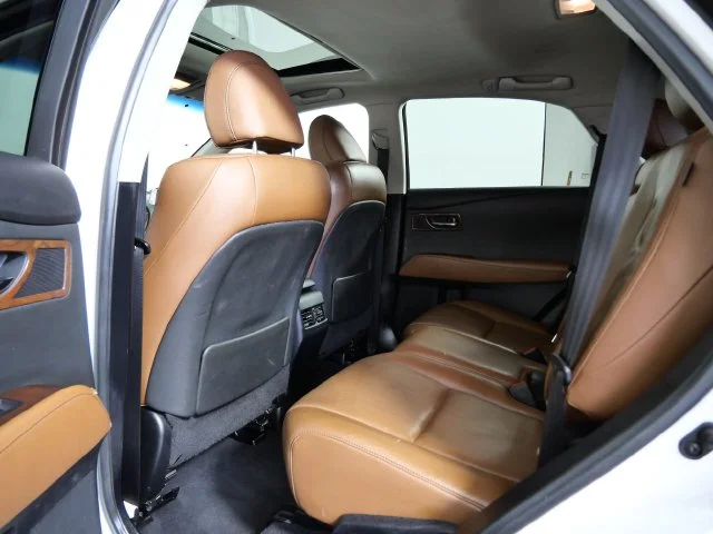 Used 2015  Lexus 350 image 13