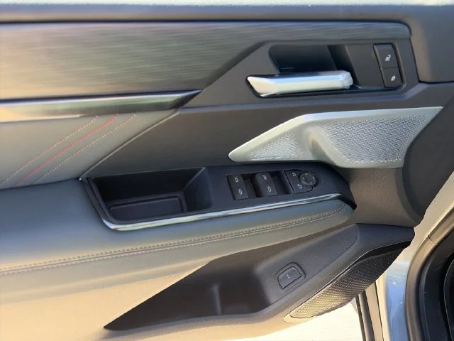 New 2027 Silver GMC AT4 image 15