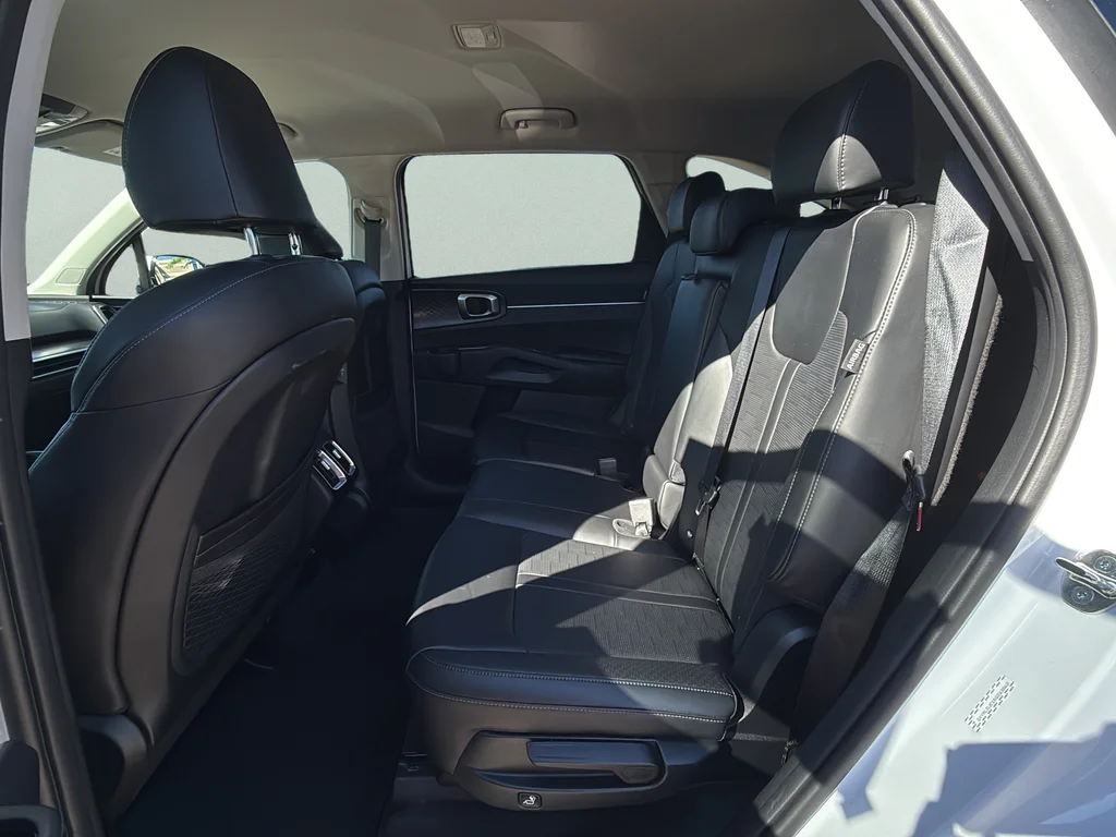Used 2024 Glacial White Pearl Kia S image 20