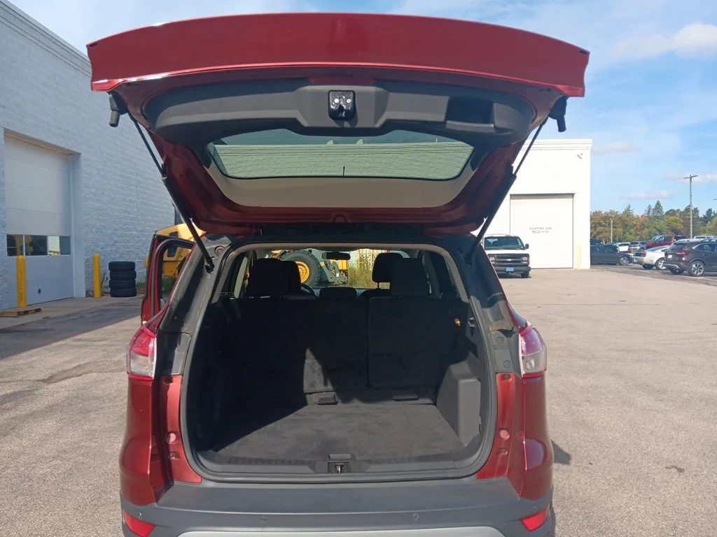 Used 2015 Sunset Ford SE image 32