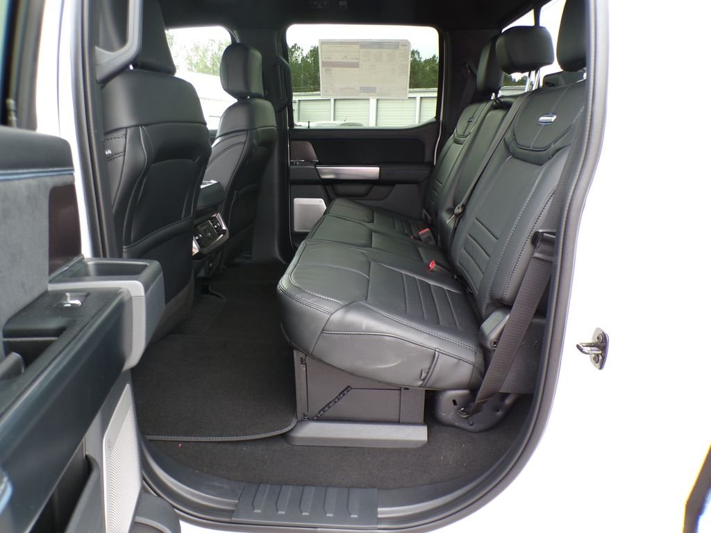 New 2026 Star White Metallic Tri-Coat Ford F-250® Platinum® image 31