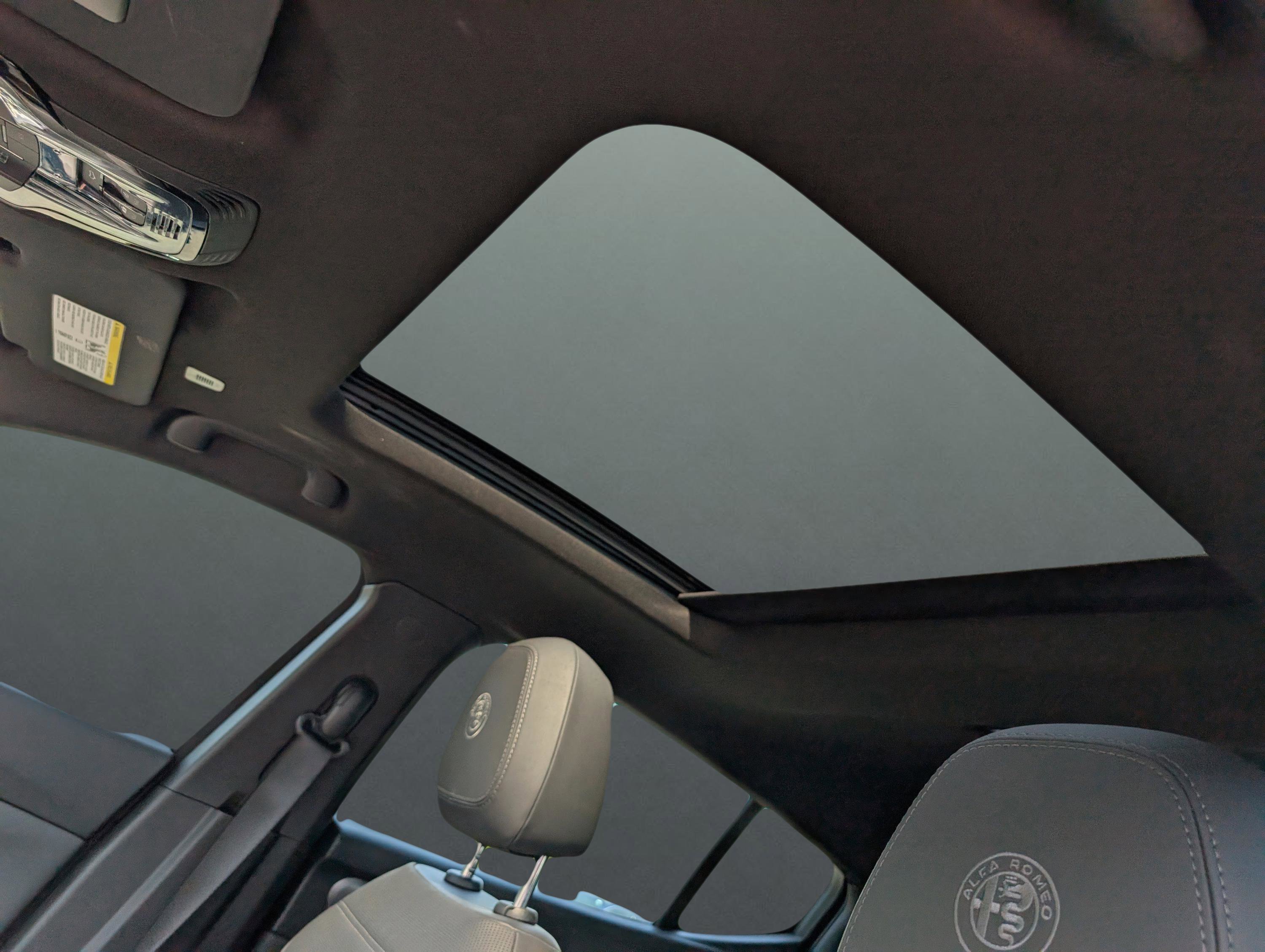 2024 Alfa Romeo Tonale TI - Photo 18