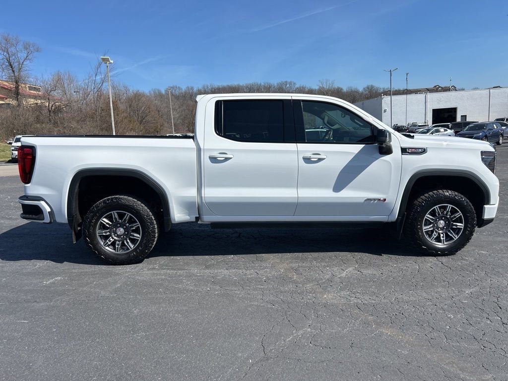 Used 2025 Summit White GMC AT4 image 6