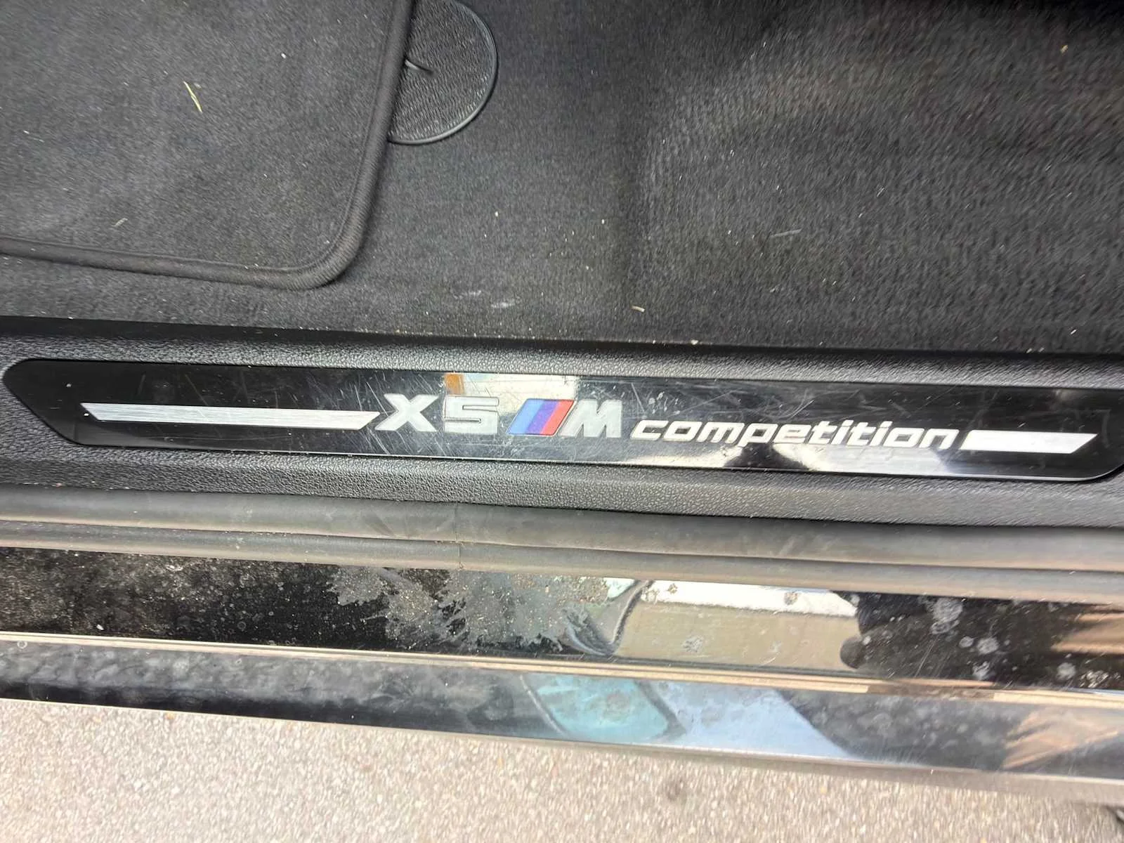 Used 2024 Black Sapphire Metallic BMW Competition image 17