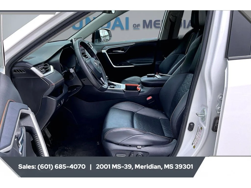 Used 2024 Ice Cap Toyota Adventure image 18