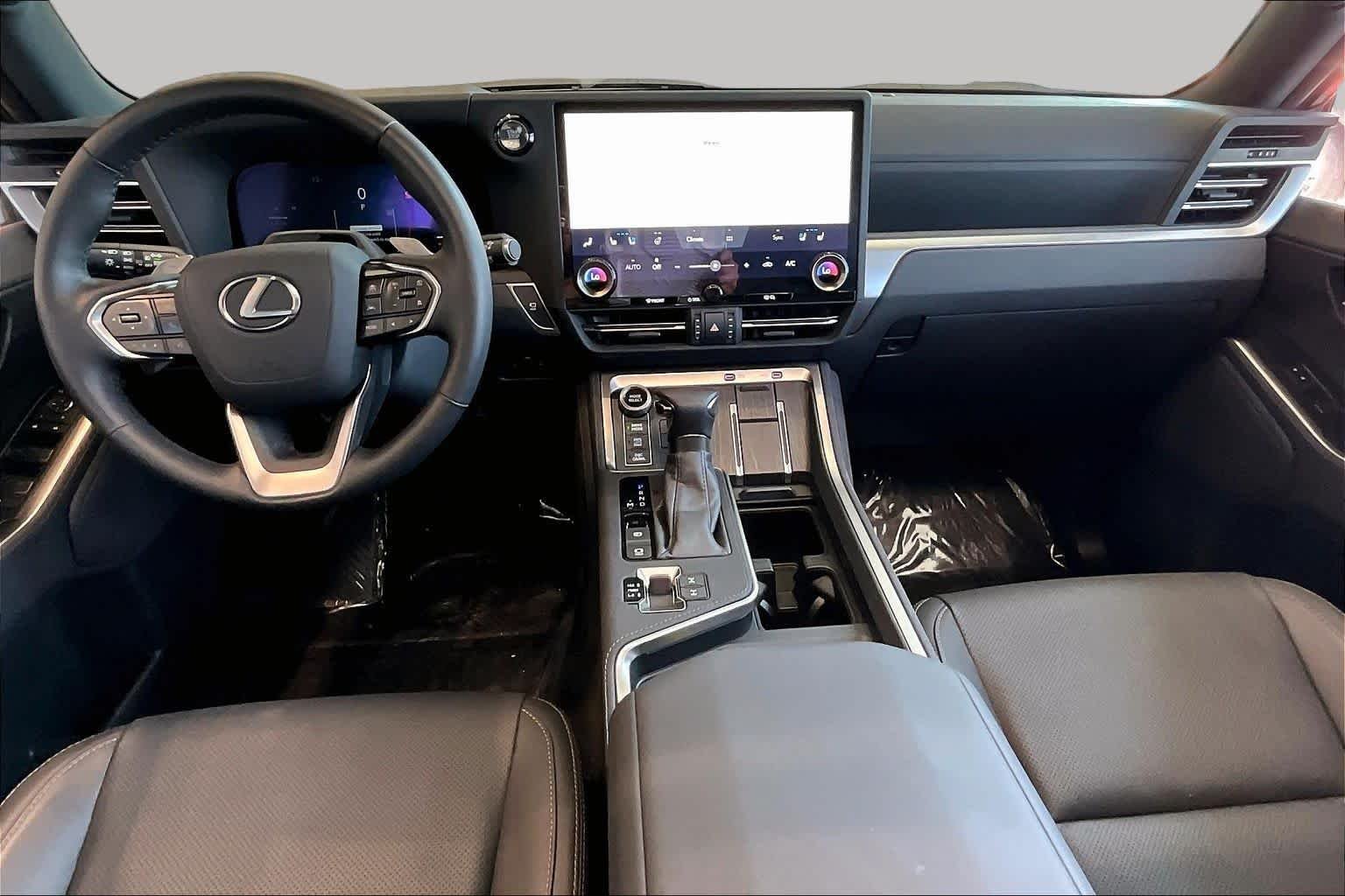 Used 2024 Eminent White Pearl Lexus Overtrail image 13