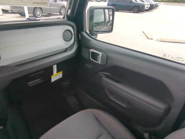 Photo 18