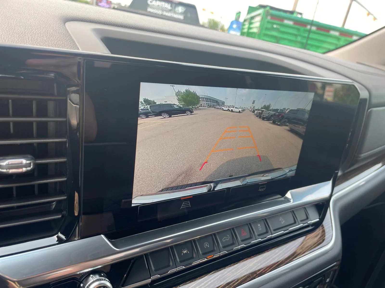 New 2026 Sterling Metallic GMC Elevation image 24